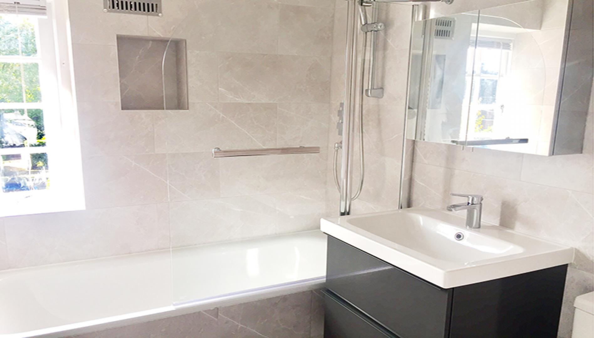 			LET, 4 Bedroom, 1 bath, 1 reception Semi-Detached House			 Gurney Drive, HAMPSTEAD GARDEN SUBURB